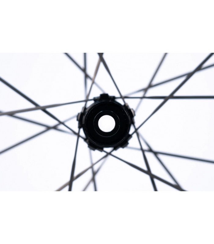 UAM 50mm Full Carbon wheels